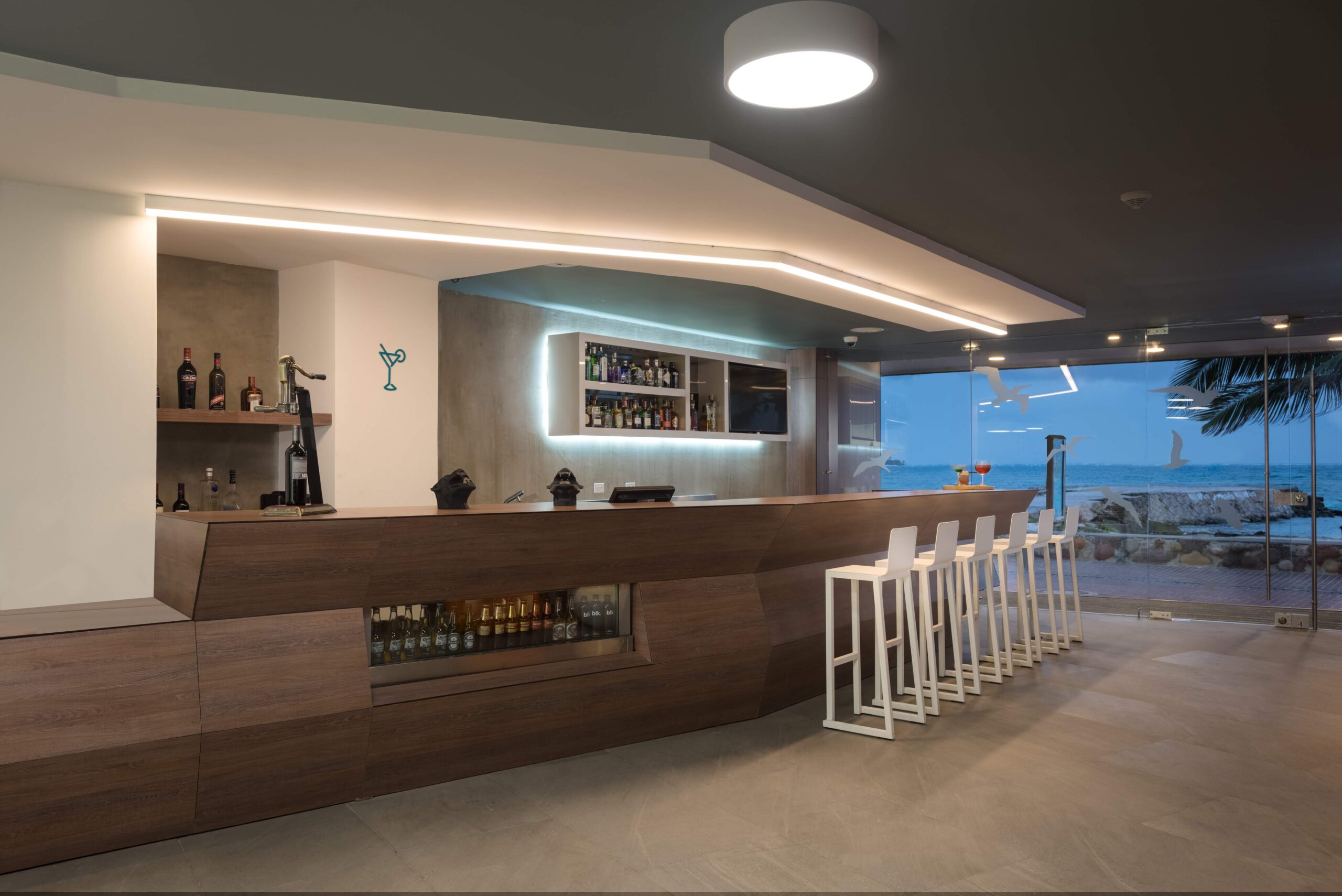 1 Hotel Calypso Beach