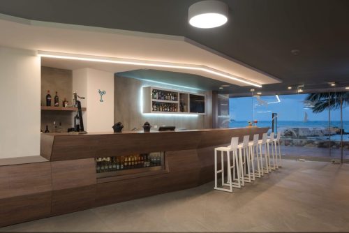 1 Calypso Bar