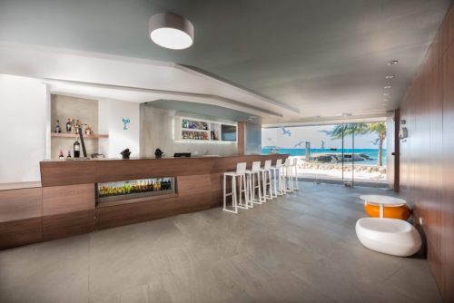 2 Calypso Bar